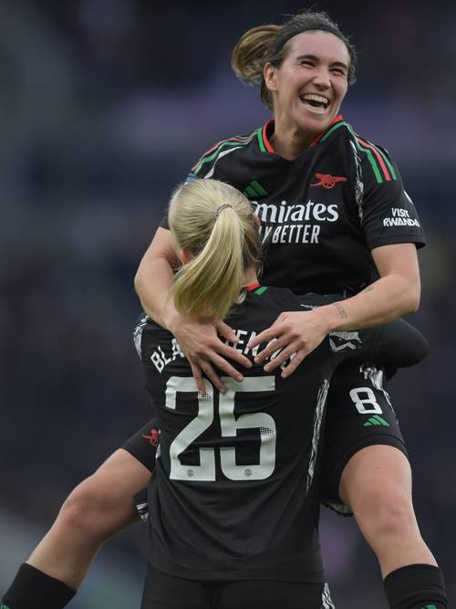 热刺官方：谴责对女足球员杰西卡-纳兹的种族歧视行为