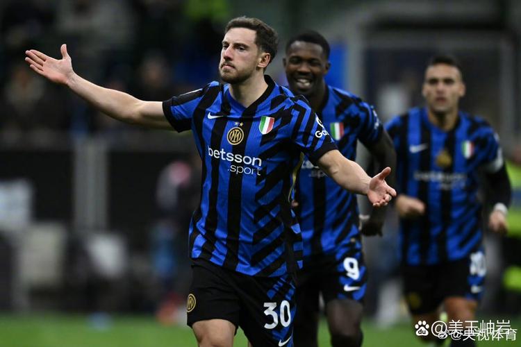 半场-国米暂1-0阿贾克斯 小图拉姆破门恰20助攻索默扑单刀