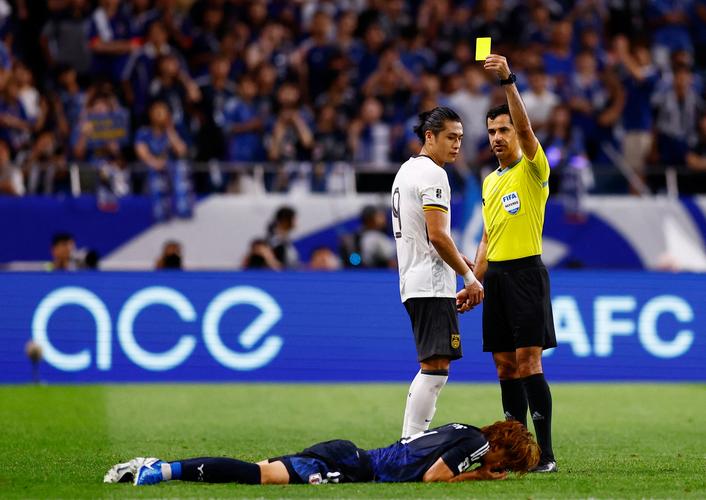 海港vs神户全场数据：射门11-12，射正3-5，控球率47%-53%