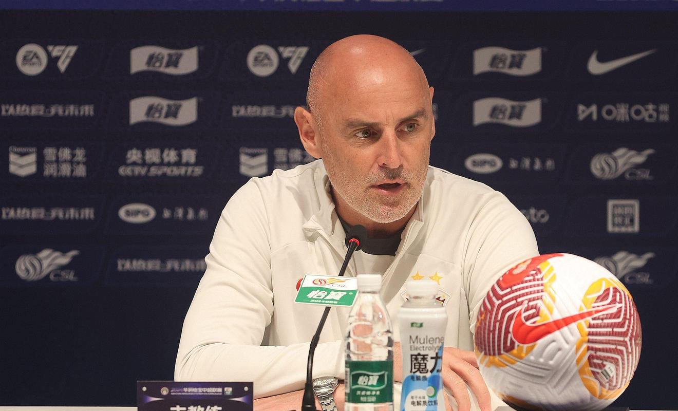 苦主！海港近两赛季面对J联赛球队已6连败，共丢17球仅打入2球