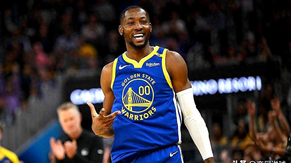 名记：国王只会做选秀权保护方面的让步 勇士不想出穆迪或希尔德