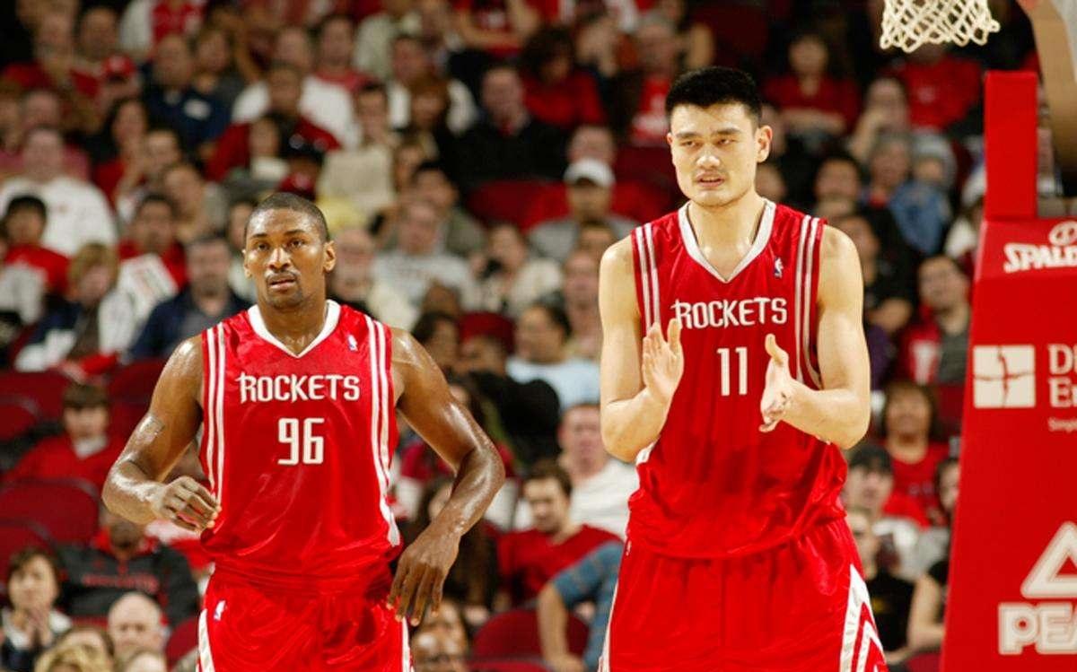 詹姆斯：姚明是非常了不起的人 和他相处很愉快