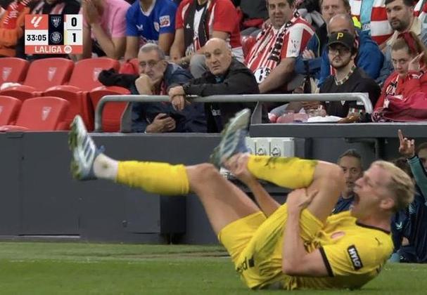 赛季报销！官方：范德贝克跟腱完全断裂，西媒预计将伤停超8个月