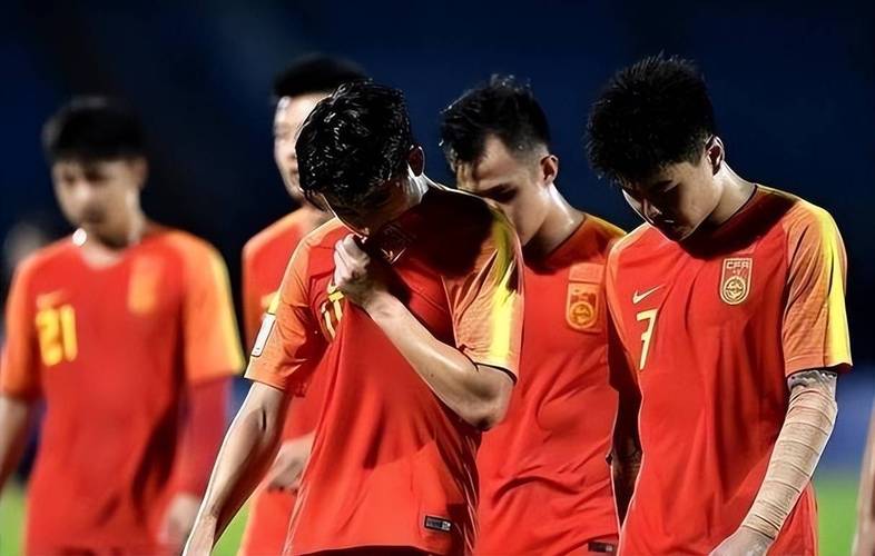 马德兴：国足10月不会集训选择让道U22国足，11月大概率也不集训