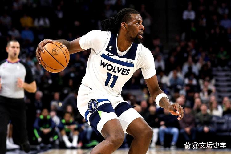 美记：范乔丹很有经验&amp;能和杜兰特沟通这一点无可替代