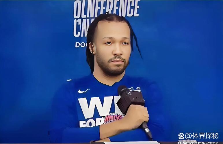 整活！唐斯社媒发布新赛季定妆照将布伦森P成小矮人