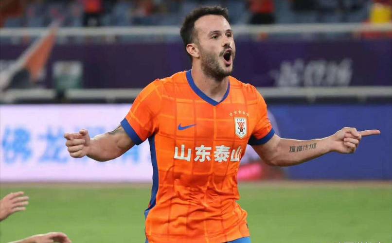 卡扎伊什维利首次回应续约问题：希望留下，但很多事情还不确定