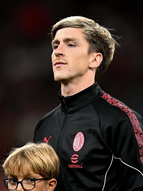 萨勒马科尔斯：会用打高尔夫回报普利西奇助攻 我一直在努力付出