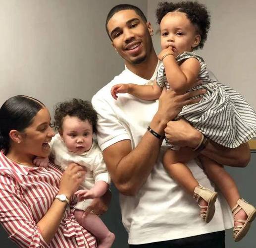 塔图姆：只有100%康复才会回归 不觉得有仓促复出的必要