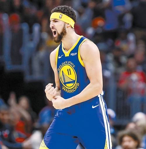 白人也能飞？三球谈克尼佩尔：他的弹跳让我惊讶 没想到这么能蹦