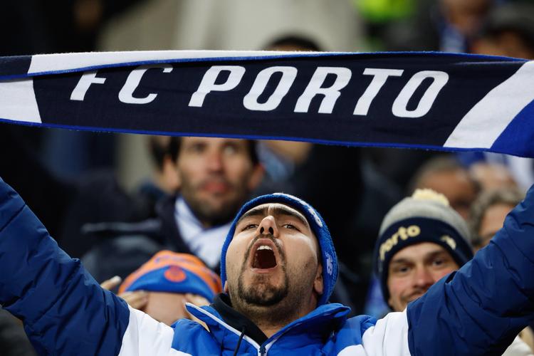 下轮国家德比！波尔图葡超7连胜轰19球+多场大胜，穆帅暂落后4分