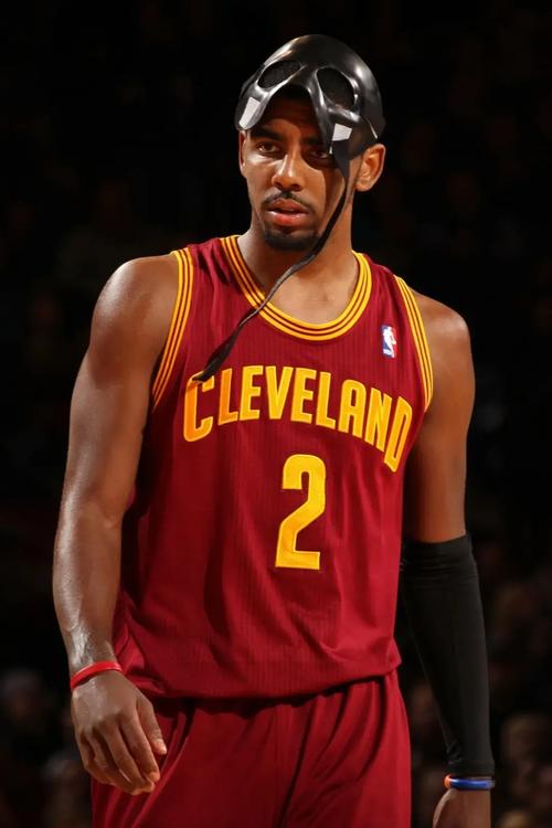 欧文谈上赛季:我认为我是TOP15的球员 我一直在证明自己