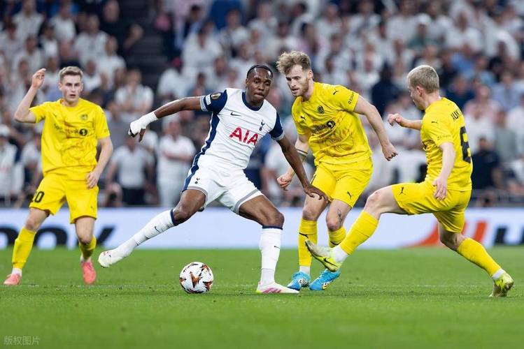 这球帅！海于格突破起舞爆射双响，博德闪耀2-0领先热刺！