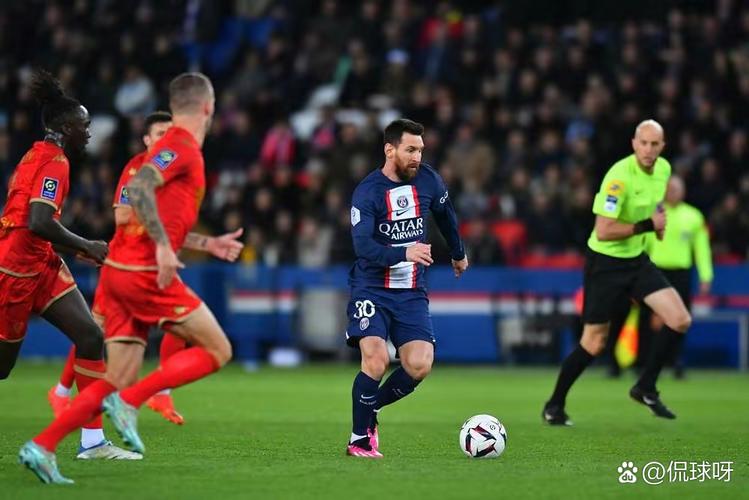 欧冠打进60球用时最少场次：梅西80场居首，姆巴佩89场第三