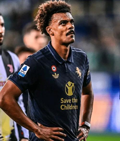 维加：没能留在尤文略感遗憾 感激尤文给予的一切