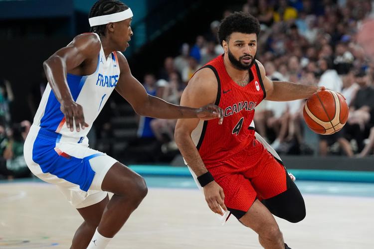 阿德尔曼：穆雷状态看起来很棒 休赛期他组织球队训练我很欣慰