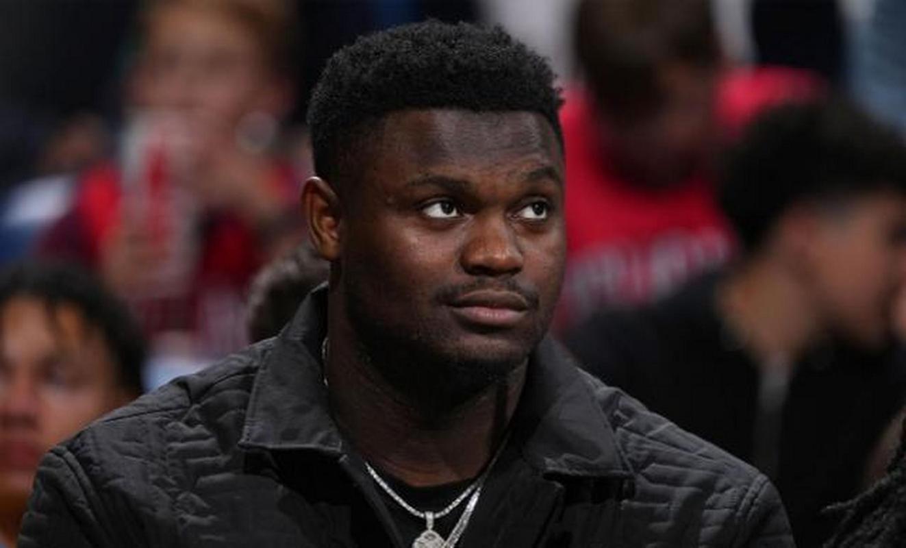 帕金斯：鹈鹕副总裁韦弗对锡安要求很严格 前者曾让我高中时戒烟