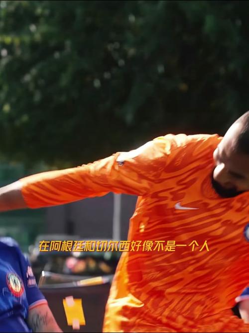 奥莱报：斯卡洛尼希望寻找新恩佐，本期重点考察三名国家队新人