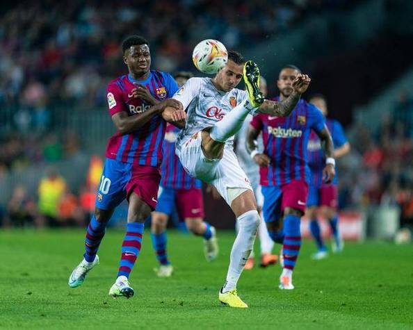 早报：萨拉赫双响助埃及进世界杯 巴萨客战黄潜将在美国举行