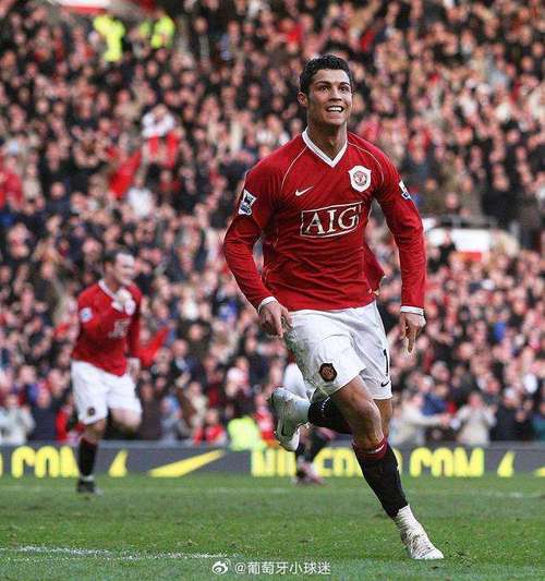 26岁意大利前锋索蒂尔:我的偶像是C罗 未来想被父亲执教