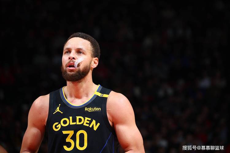 波杰姆想接班库里?邓利维:我欣赏他的抱负 未来实在难以预测