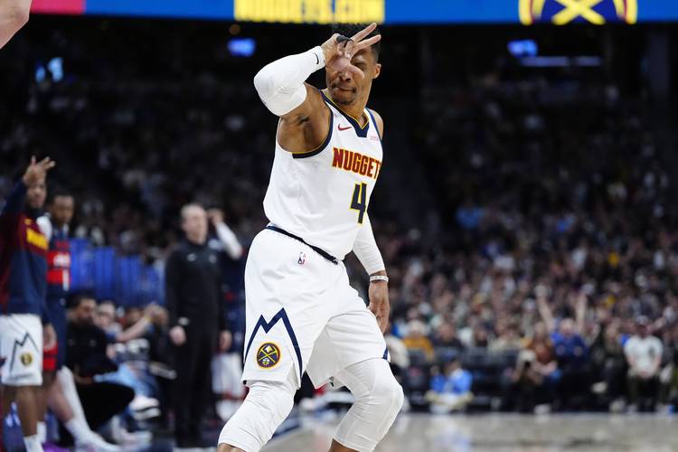 大范：雷霆夺冠除掘金几乎没遇到麻烦 新赛季SGA不伤没人能赢他们