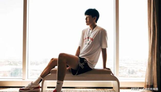 球队主持人：杨瀚森若提升英语会更好 以前有球员看海绵宝宝学习