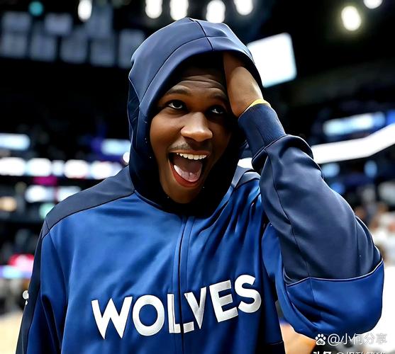 森林狼官方:莱昂纳德-米勒获准参加5对5 今天能出战龙狮