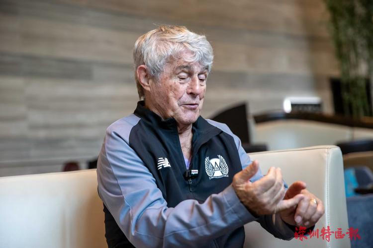 东体:米卢执教国足与张路有关 扬科维奇不看好却被神秘电话敲定