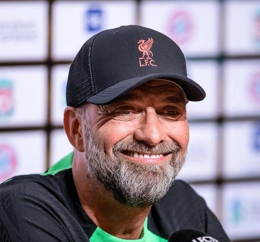 哈曼:即使施洛特贝克的合同只剩下一年,转会费也可能接近1亿欧