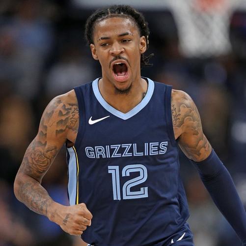 脚踝无碍！灰熊主帅：莫兰特将会出战揭幕战对阵鹈鹕的比赛