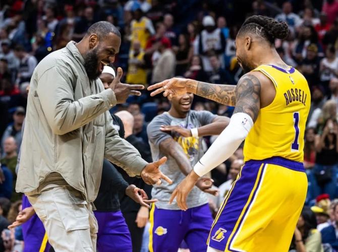 文森特:我们有明显能进步的地方 这在某种程度上是令人鼓舞的