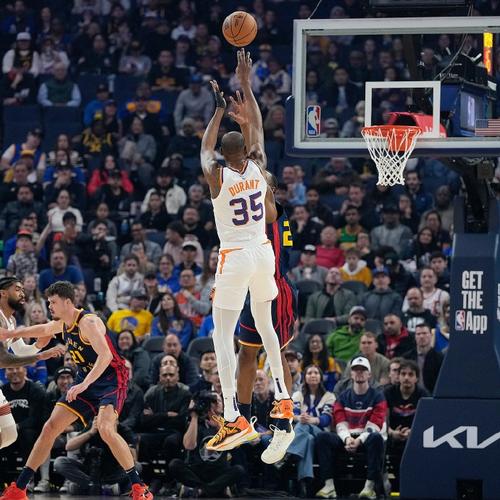 SGA：最后我准备投篮杜兰特也以为我要投他起跳了 我就造了犯规