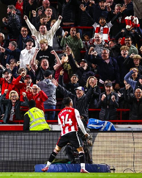 布伦特福德上赛季以来通过界外球进8球，多于其他英超球队的两倍