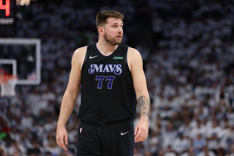 八村塁:我们面对的是西决级别的森林狼 但东契奇轻松打出统治力