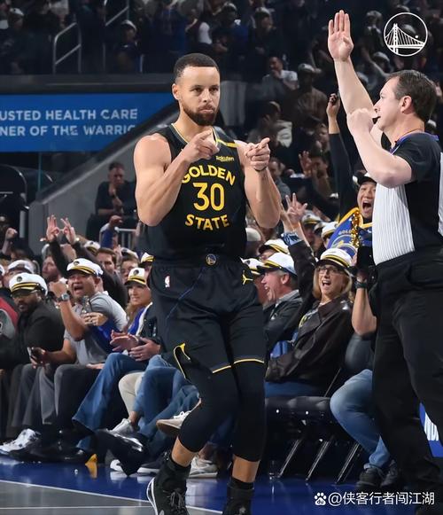 库里30岁后第90次砍下35+ 历史第二&仅差乔丹3次