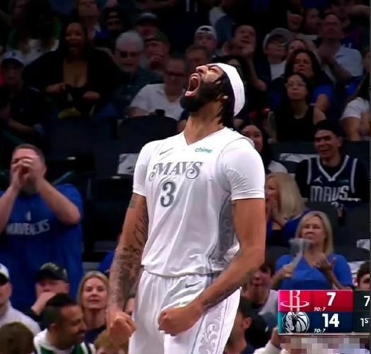 浓眉谈球队缺纯控卫：对手只做全场盯防 我们进攻状态来得晚了些