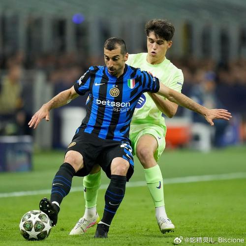 意天空:科莫利已与斯帕莱蒂会面 尤文与曼奇尼未再进一步进行讨论