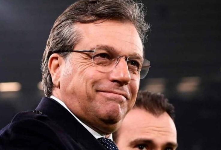 记者:尤文高层科莫利今天会见斯帕莱蒂,想今日敲定新帅