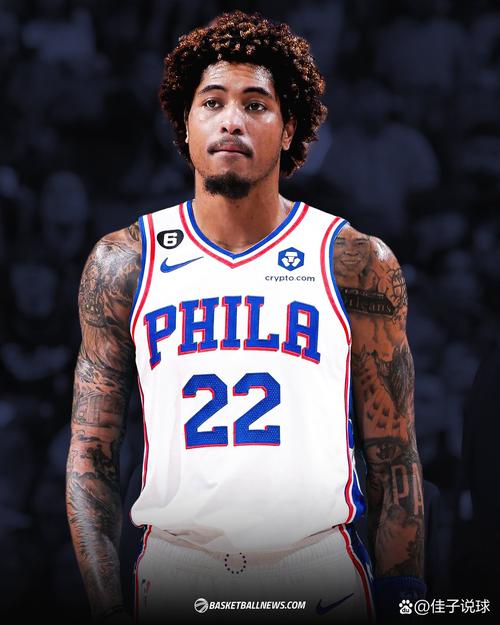 马克西:乌布雷敢于在场上发声 攻防两端都喊话带动队友