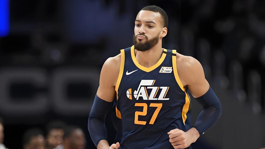 防守是森林狼立身之本？戈贝尔在场防守效率110&不在场133.7！