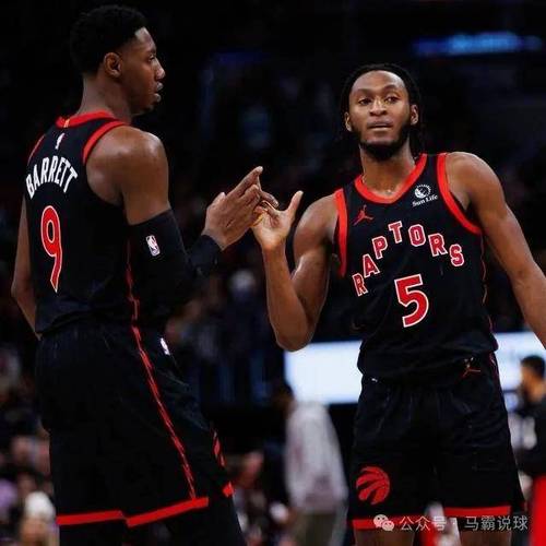 珀尔特尔缺阵!猛龙战火箭先发:奎克利巴雷特莺歌巴恩斯博伊尔斯