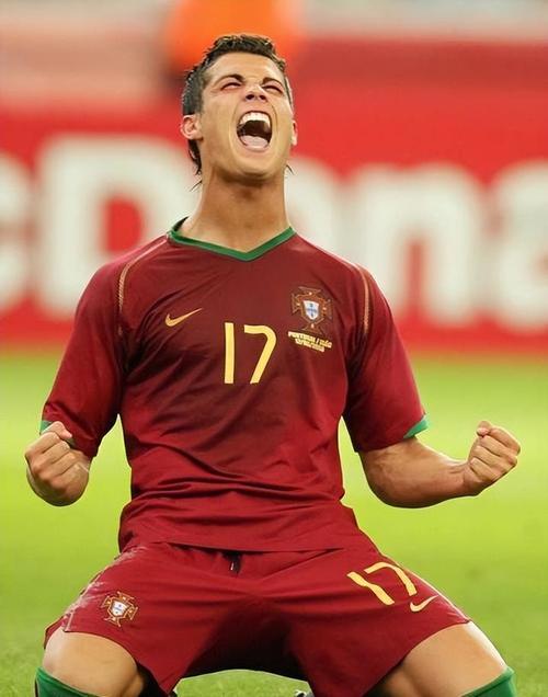 3年前C罗专访:他甚至不是个教练;世界杯若进决赛谁进球都不在乎