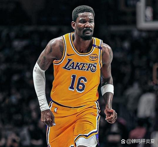 单节17分！美网友：这是巅峰克莱吧 没詹东没问题&我们有拉拉维亚