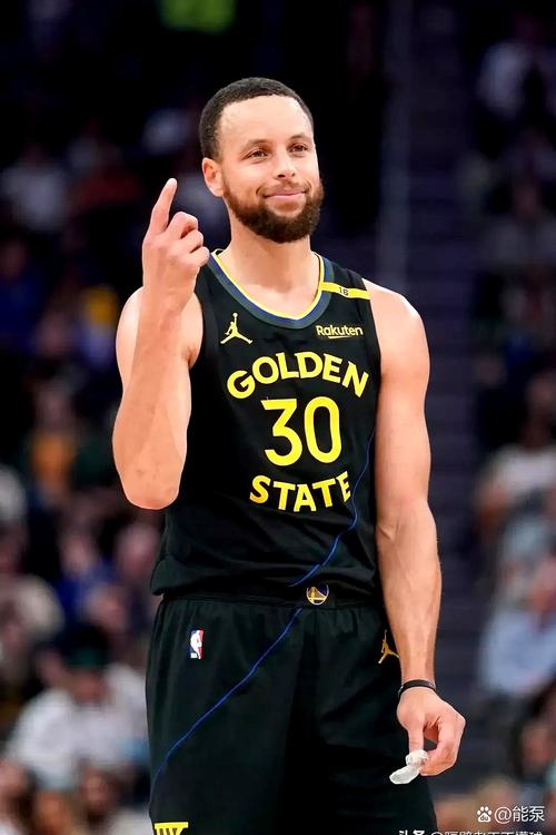 巴克利：库里已经在走下坡路了 问题在于库明加能否更进一步