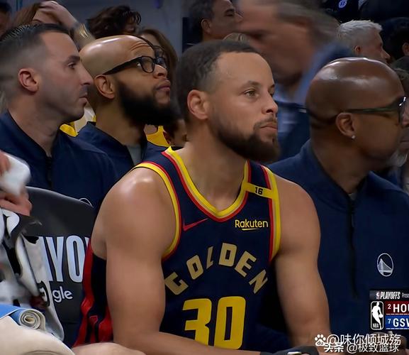 昆顿-杰克逊：我非常敬佩库里 接受了防守他的挑战做得还不错