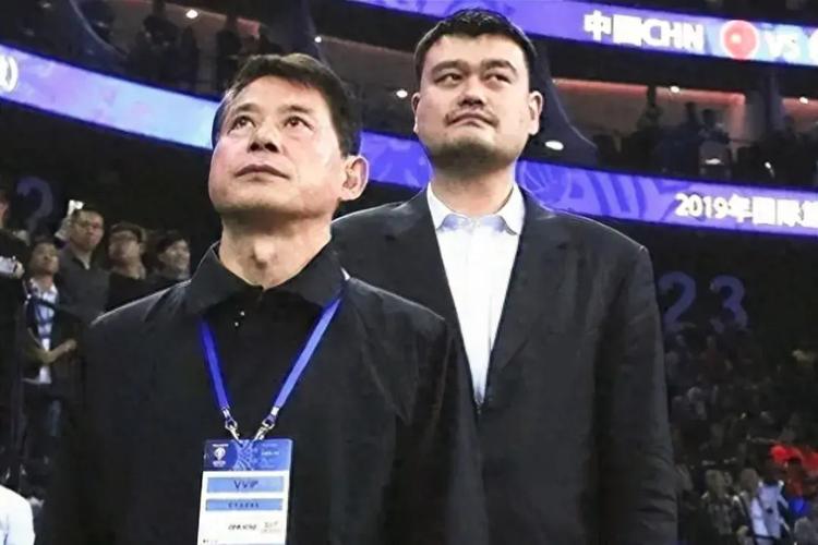 媒体人：我们此前赛制模仿NBA&青训更像欧洲 把CBA搞成了四不像