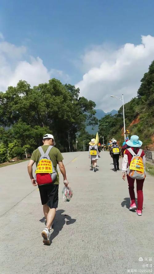 博主：为适应北京寒冷天气，大埔队昨天抵达、今早还进行“晨练”