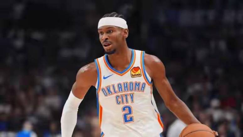 追梦：我的小兄弟罗林斯的比赛看着很美妙 他打球的节奏从不慌乱