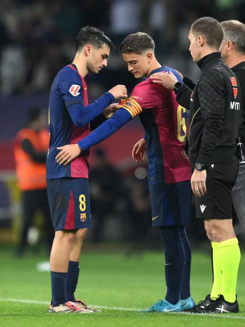 记者：佩德里、加维、拉菲尼亚、霍安-加西亚等人缺席巴萨训练